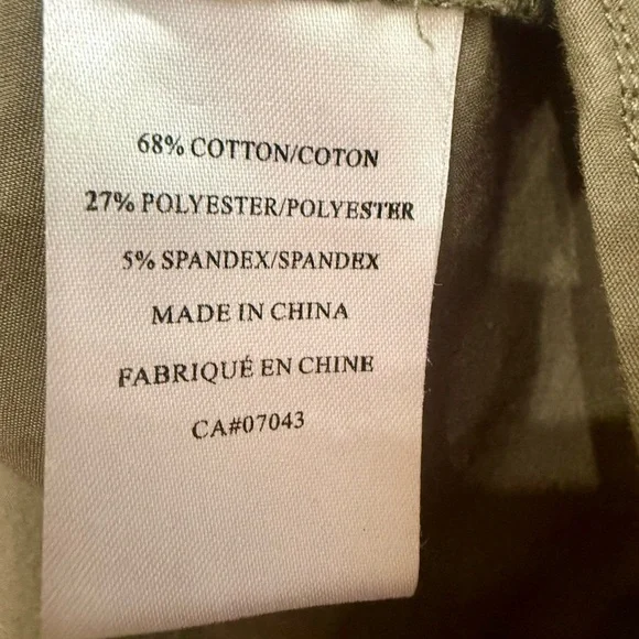 Cute Olive Blouse with Bow Details Sweet Soldier - Picture 4 of 4